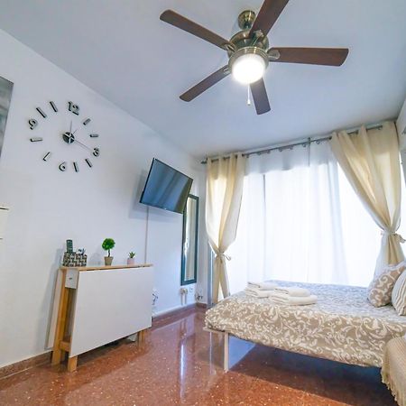 Apartamento La Brisa Málaga Exterior foto